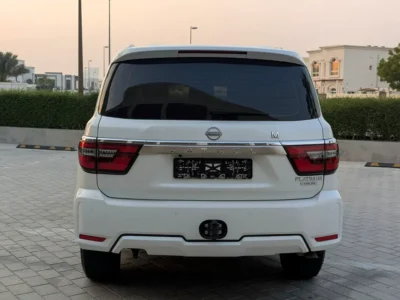 2023 Nissan Patrol 4.0 Litres 6 Cylinders Petrol Engine White Beige SUV GCC Specs Automatic