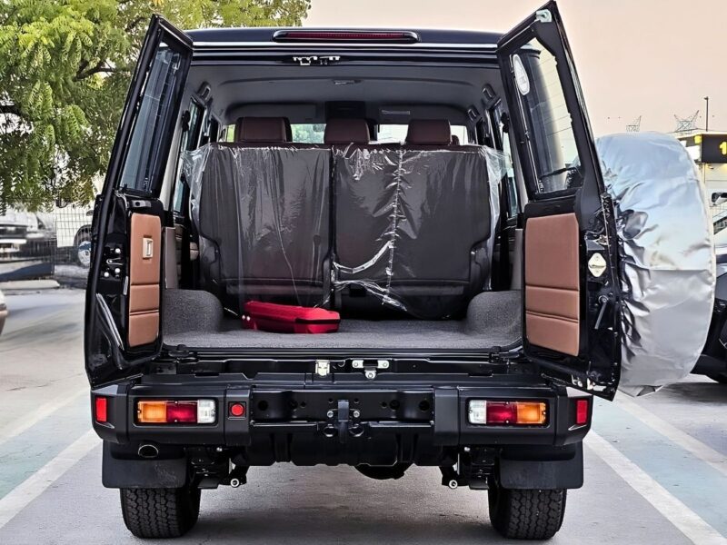 2026 Toyota Land Cruiser 70 LC76 LX HARDTOP 5DOOR 4.0L V6 Engine Black Brown SUV