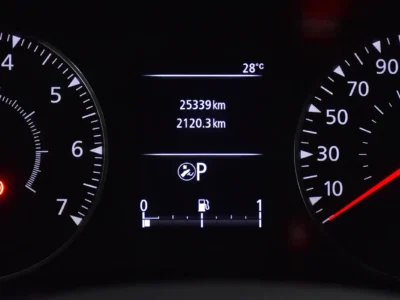 2024 Renault Duster Comfort 4 Cylinders Petrol Engine White Black Crossover GCC Specs