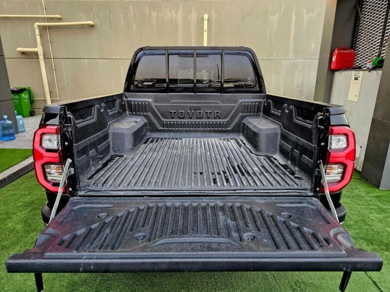 2025 Toyota Hilux ADVENTURE 2.4L 4 Cylinders Diesel Engine Black Red Pickup Truck GCC