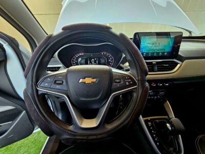 2023 Chevrolet Groove LT 1.5 Litres 4 Cylinders Petrol Engine White Grey SUV GCC Specs