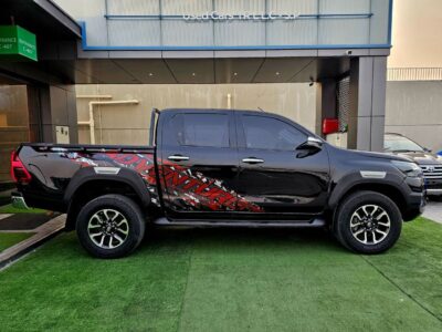 2025 Toyota Hilux ADVENTURE 2.4L 4 Cylinders Diesel Engine Black Red Pickup Truck GCC