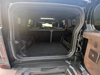 2024 Jetour T2 Luxury 4 Cylinders Petrol Engine Black Green SUV GCC Specs Excellent Condition
