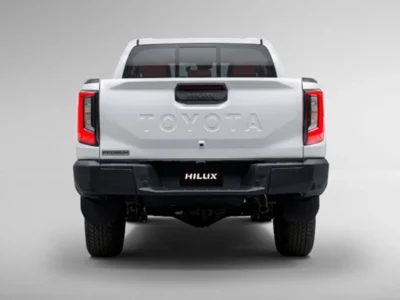 2027 TOYOTA HILUX DC PREMIUM AT 4X4 4.0L V6 Petrol Engine White Red Pickup Truck GCC