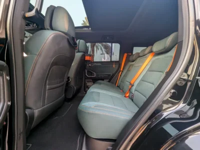 2024 Jetour T2 Luxury 4 Cylinders Petrol Engine Black Green SUV GCC Specs Excellent Condition