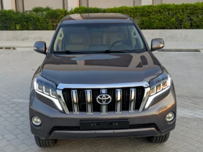 2015 Toyota Prado 4.0L 6 Cylinders Petrol Engine Grey Beige SUV GCC Specs Excellent Condition