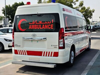 2026 Toyota HIACE HIGHROOF AMBULANCE GL 2.8L DIESEL Engine V4 White Grey Van GCC