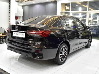 2025 MG MG5 Comfort 4 Cylinders Petrol Engine Black Beige Sedan GCC Specs Automatic