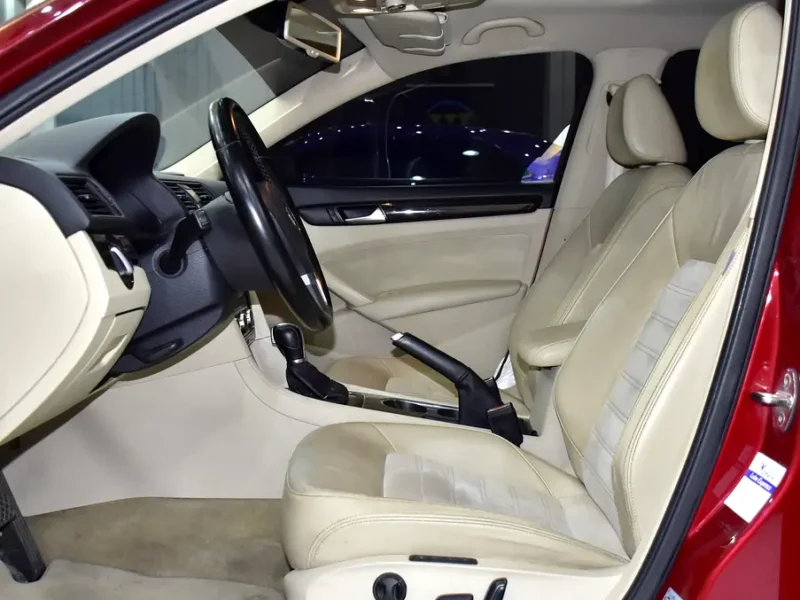 2016 Volkswagen Passat SEL 1.8-liter Turbocharged 4-cylinder Engine Red Beige Sedan GCC