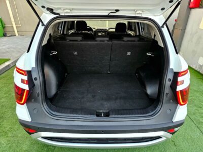 2023 Hyundai Creta SMART 1.6 Litres 4 Cylinders Petrol Engine White Black SUV GCC Specs