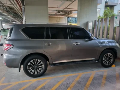 2014 Nissan Patrol LE 8 Cylinders Petrol Engine Grey Beige SUV GCC Specs Excellent Condition