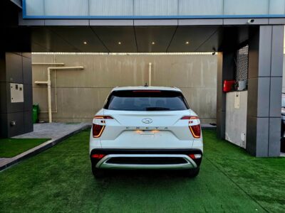 2023 Hyundai Creta SMART 1.6 Litres 4 Cylinders Petrol Engine White Black SUV GCC Specs