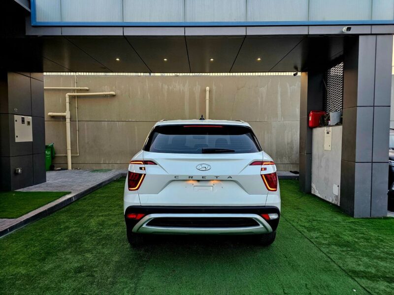 2023 Hyundai Creta SMART 1.6 Litres 4 Cylinders Petrol Engine White Black SUV GCC Specs