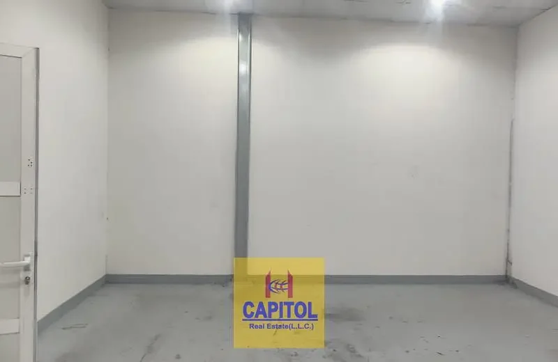 570 sqft Al Quoz 4 Economical Storage Warehouses for Rent - Going Fast