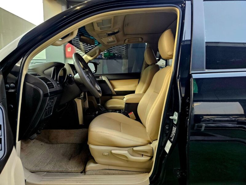 2013 Toyota Prado TX-L 4.0 Litres 6 Cylinders Petrol Engine Black Beige SUV GCC Specs