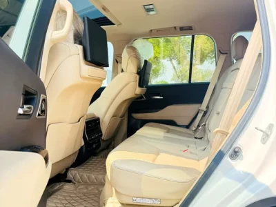 2023 Toyota Land Cruiser VXR 3.5 Litres 6 Cylinders Diesel Engine White Beige SUV GCC