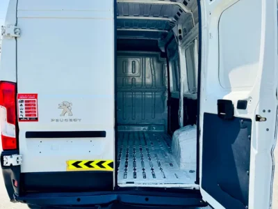 2023 Peugeot Boxer L4H3 2.0 Litres 4 Cylinders Diesel Engine White Black Van GCC Specs