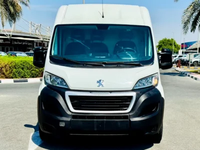 2023 Peugeot Boxer L4H3 2.0 Litres 4 Cylinders Diesel Engine White Black Van GCC Specs