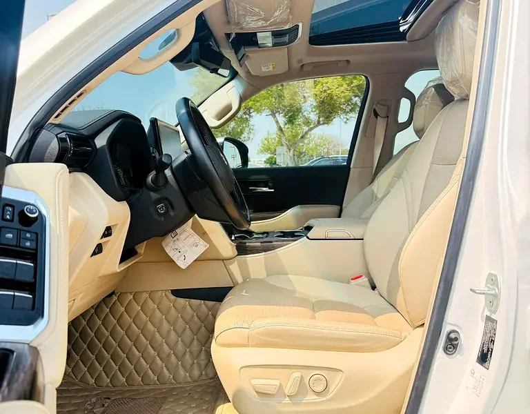 2023 Toyota Land Cruiser VXR 3.5 Litres 6 Cylinders Diesel Engine White Beige SUV GCC