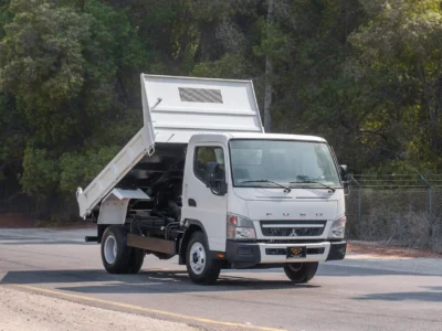2024 Mitsubishi Canter Tipper 4.2 Liters 4 Cylinders Diesel Engine Manual White Grey Truck