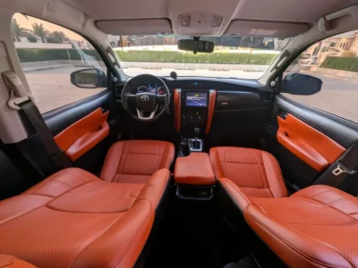 2021 Toyota Fortuner EXR 2.7 Litres 4-Cylinder Petrol Engine Black Orange SUV GCC Specs