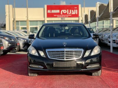 2013 Mercedes Benz E300 3.0 Litres 6 Cylinders Petrol Engine Black Sedan Korean Specs