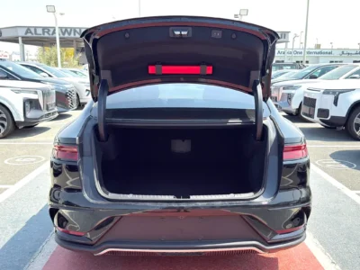 2025 BYD HAN Flagship Edition 4 Cylinders Plug-in Hybrid Engine Black Beige Sedan Automatic