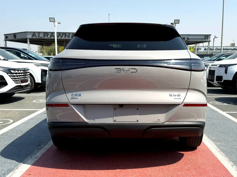 2025 BYD Sealion 6 Premium 4 Cylinders Plug-in Hybrid Engine Grey Sedan Chinese Specs