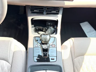 2025 BYD HAN Flagship Edition 4 Cylinders Plug-in Hybrid Engine Grey Beige Sedan Automatic