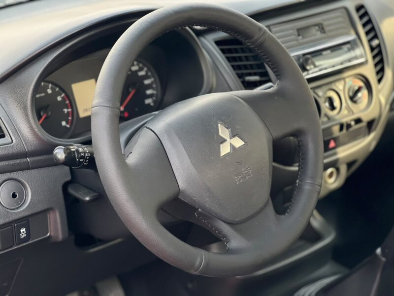 2021 Mitsubishi L200 2.4 Liters 4 Cylinders Petrol Engine 4X2 Manual White Grey Pickup Truck