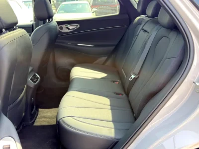 2025 BYD Sealion 6 Premium 4 Cylinders Plug-in Hybrid Engine Grey Sedan Chinese Specs
