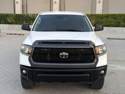 2020 Toyota Tundra Double Cab SR 5.7L V8 Petrol Engine White Black Pickup Truck GCC