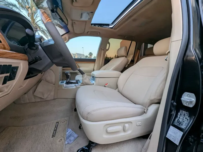 2021 Toyota Land Cruiser GXR V6 Twin-Turbo Engine 4.0 Liters Black Beige SUV GCC Specs