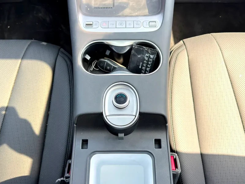2025 BYD Sealion 6 Premium 4 Cylinders Plug-in Hybrid Engine Grey Sedan Chinese Specs