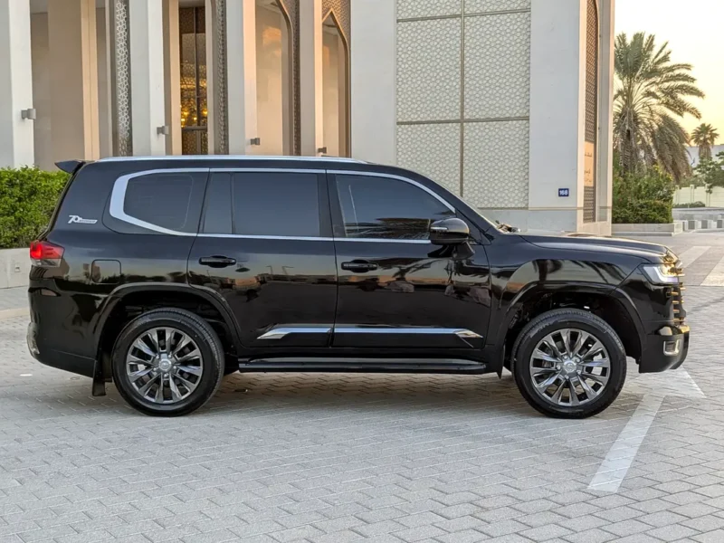 2021 Toyota Land Cruiser GXR V6 Twin-Turbo Engine 4.0 Liters Black Beige SUV GCC Specs