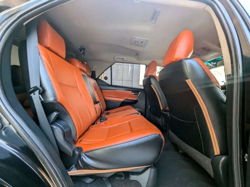 2021 Toyota Fortuner EXR 2.7 Litres 4-Cylinder Petrol Engine Black Orange SUV GCC Specs