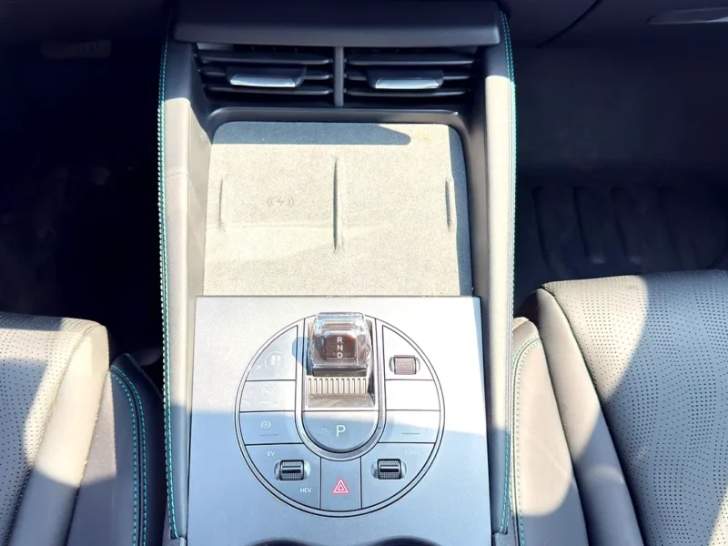 2025 BYD Seal 06 Premium 4 Cylinders Plug-in Hybrid Engine Blue Grey Sedan Chinese Specs