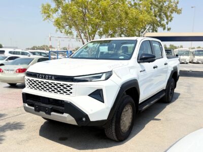 2026 Toyota Hilux E 2.8 Litres 4 Cylinders Turbo Diesel Engine White Black Pickup Truck MT