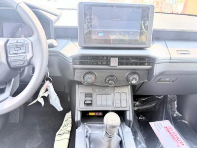 2026 Toyota Hilux E 2.8 Litres 4 Cylinders Turbo Diesel Engine White Black Pickup Truck MT