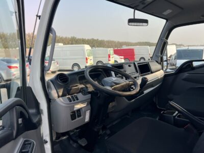 2022 Mitsubishi Canter 14FT Manual 4.5L 4 Cylinders Diesel Engine White Black GCC Specs