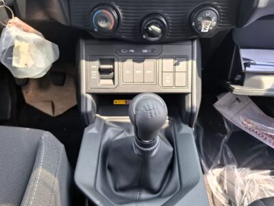 2026 Toyota Hilux E 2.8 Litres 4 Cylinders Turbo Diesel Engine Black Pickup Truck MT