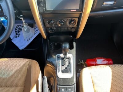 2019 Toyota Fortuner EXR 2.7 Litres 4-Cylinder Petrol Engine White Brown SUV GCC Specs