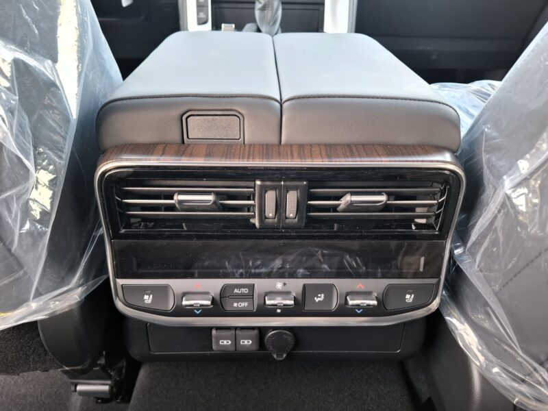 2026 Toyota Landcruiser VX 4.0 Litres Twin Turbo 6 Cylinders Petrol Engine Black SUV