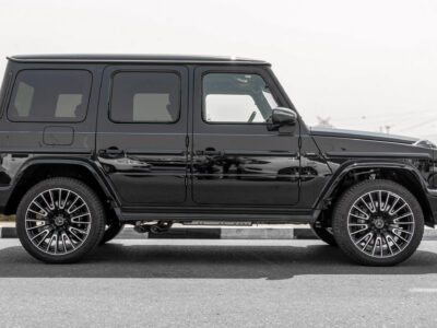2026 Mercedes-Benz AMG G 63 4.0L V8 Biturbo Petrol Engine Black Brown SUV GCC Specs