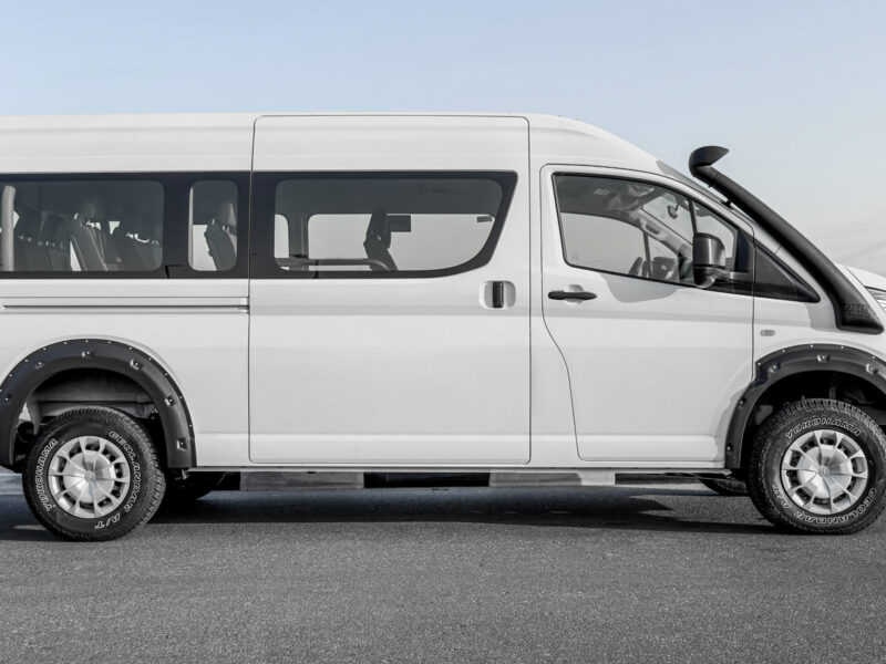 2026 Toyota Hiace Modified 4×4 2.8L 4-Cylinder Turbo Diesel Engine White Grey Van GCC