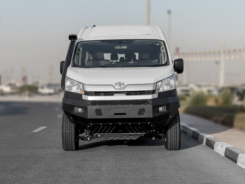 2026 Toyota Hiace Modified 4×4 2.8L 4-Cylinder Turbo Diesel Engine White Grey Van GCC