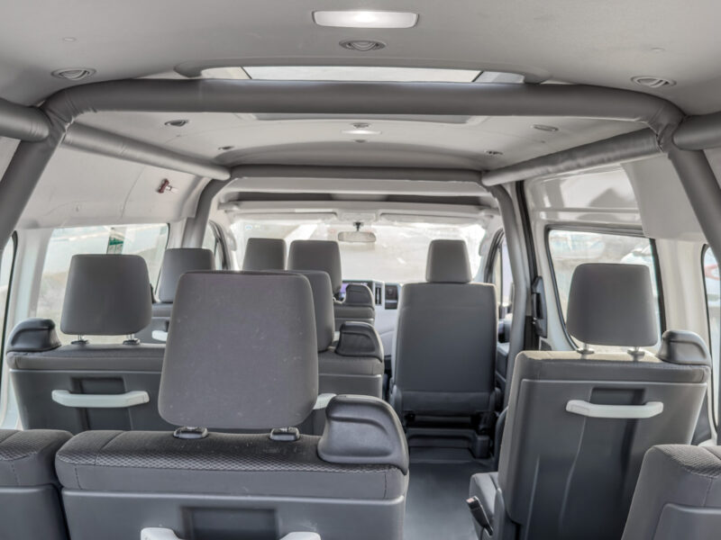 2026 Toyota Hiace Modified 4×4 2.8L 4-Cylinder Turbo Diesel Engine White Grey Van GCC