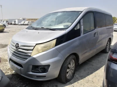 2014 JAC M5 Refine 4 Cylinders Petrol Engine Silver Grey Van Chinese Specs Automatic