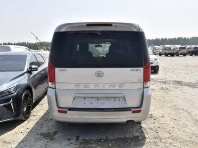 2014 JAC M5 Refine 4 Cylinders Petrol Engine Silver Grey Van Chinese Specs Automatic