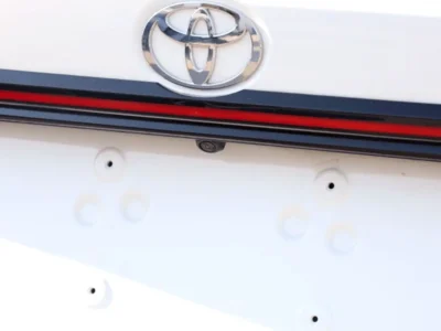 2026 Toyota Corolla 1.8 Litres 4 Cylinders Petrol Engine White Black Sedan Chinese Specs